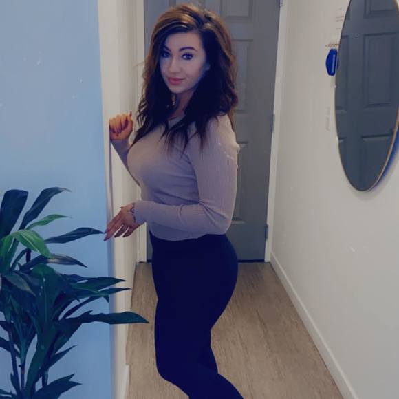 hollylauletta